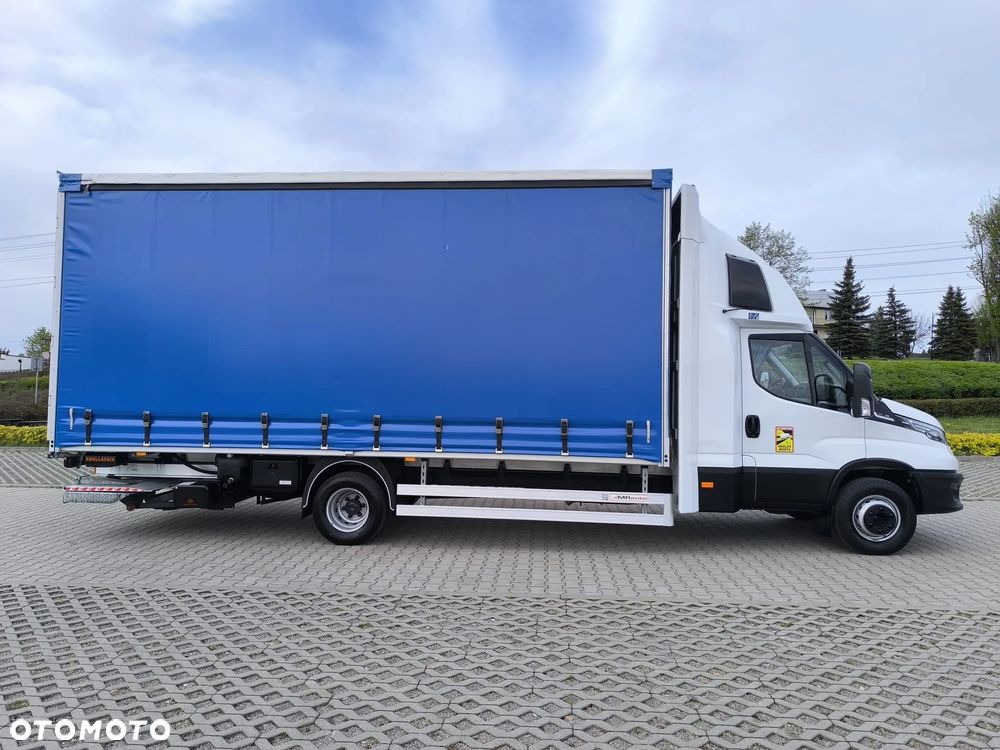 Iveco Daily 70C18 Sypialnia 2 Łóżka, WINDA!, 15 Palet, 2x Firana + Zsuwany Dach! - 8