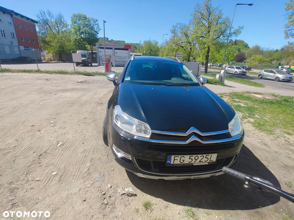 Citroën C5 HDi 140 FAP CrossTourer - 1