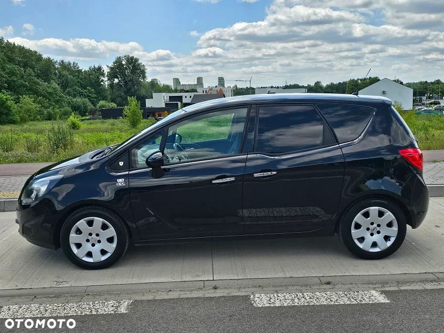Opel Meriva 1.4 T Cosmo S&S - 3