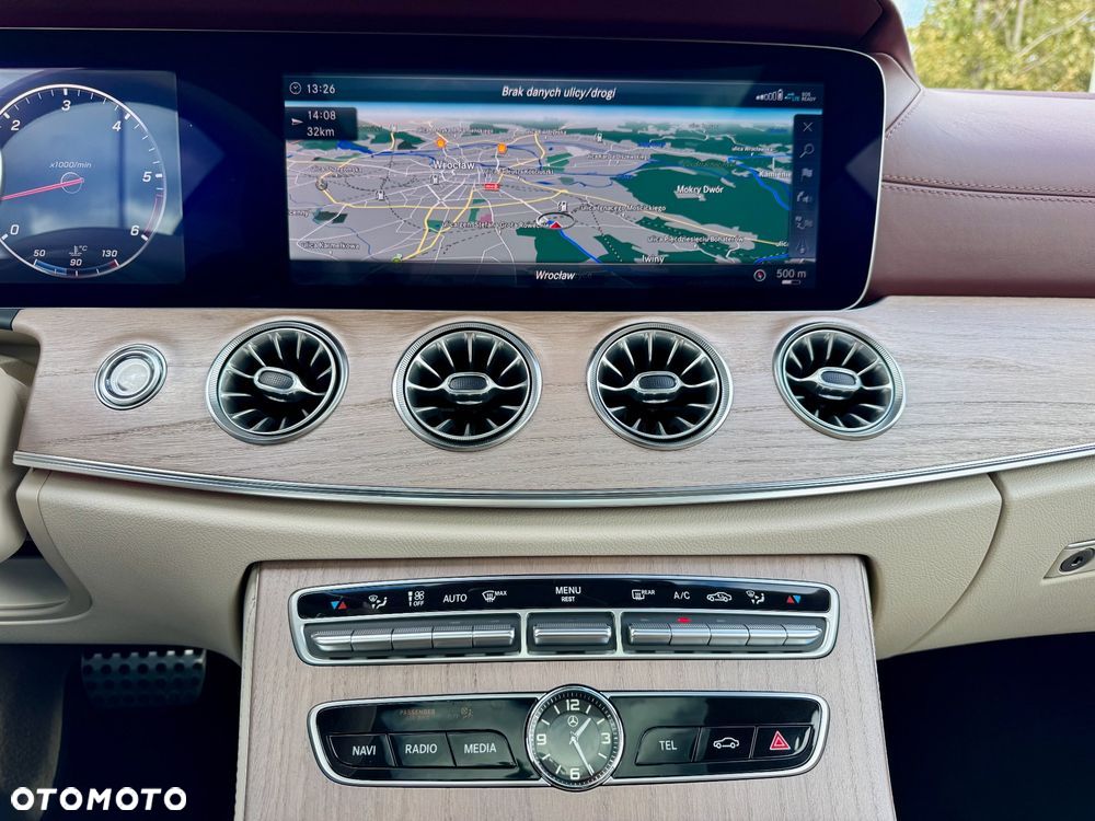 Mercedes-Benz Klasa E 350 d Coupe 4-Matic 9G-TRONIC - 21