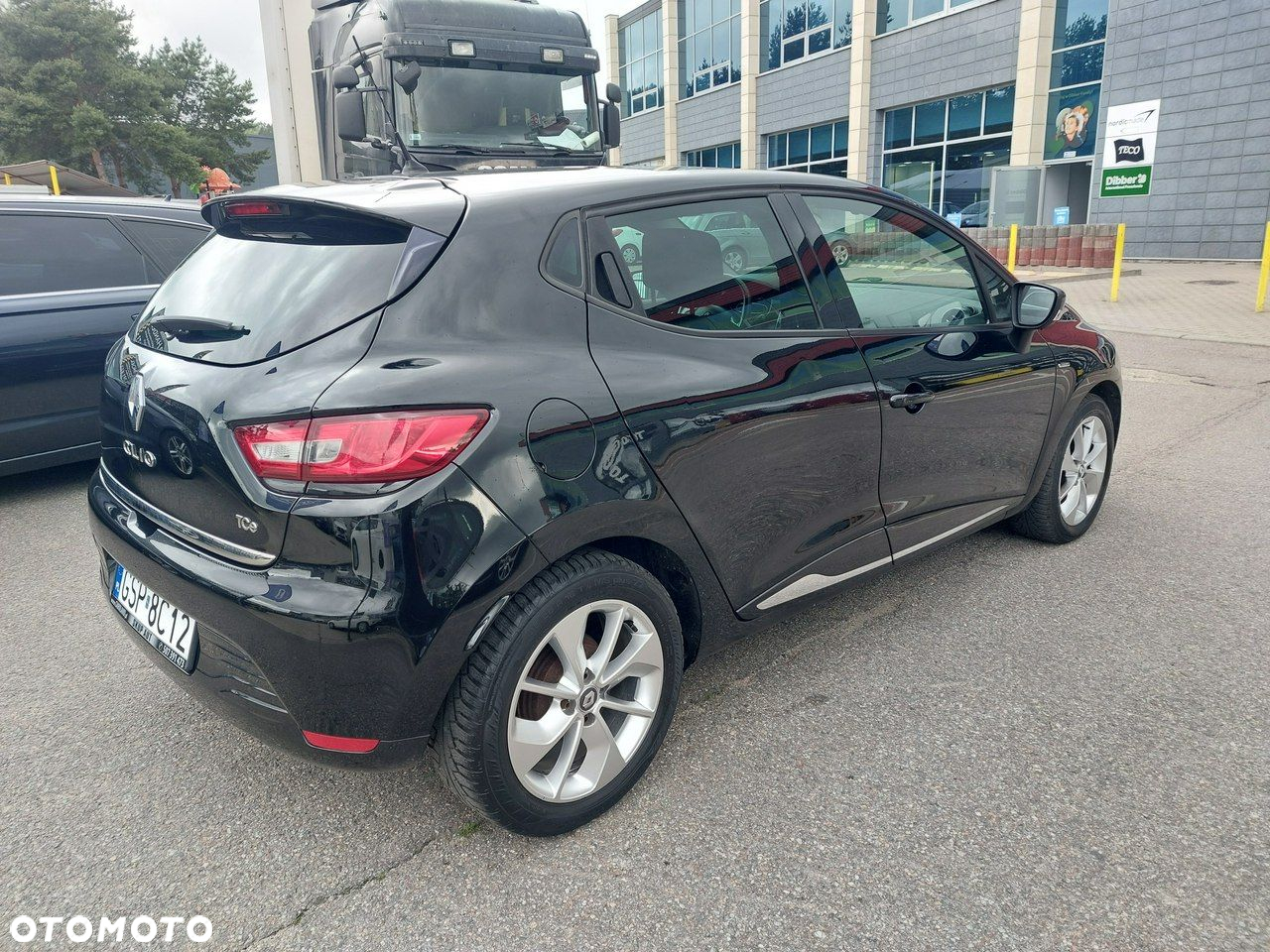 Renault Clio - 16