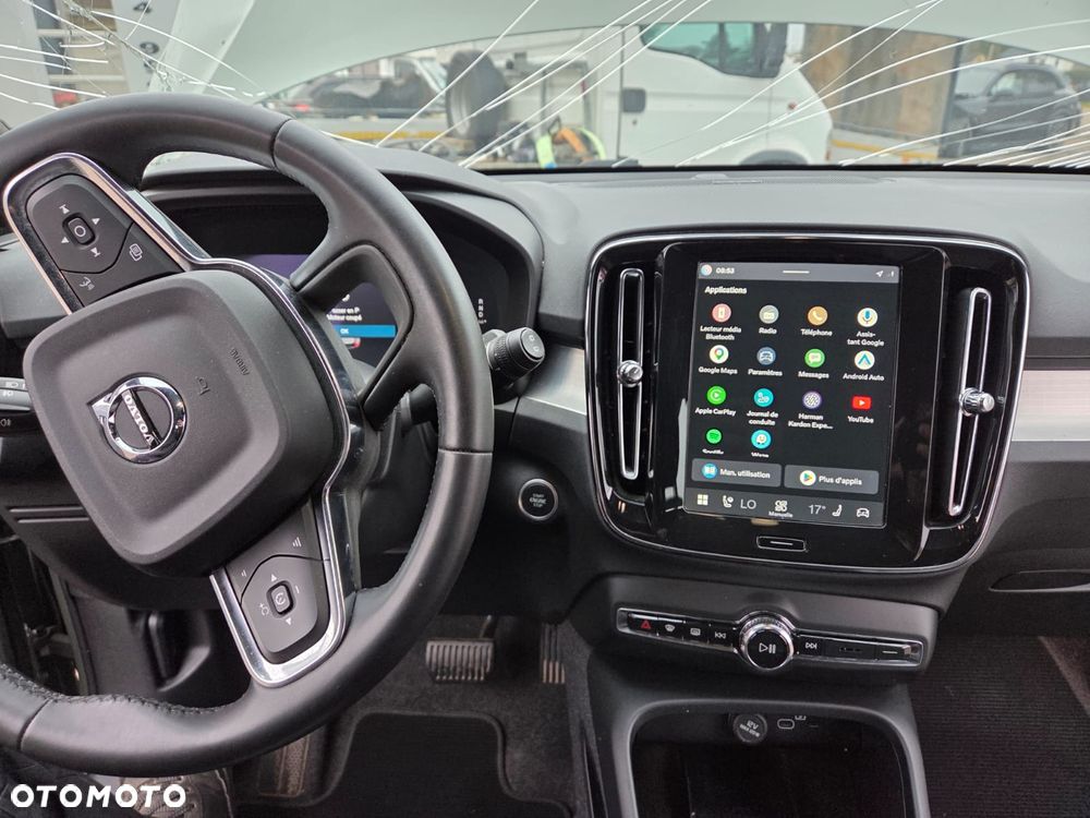 Volvo XC 40 B3 DKG Essential - 32