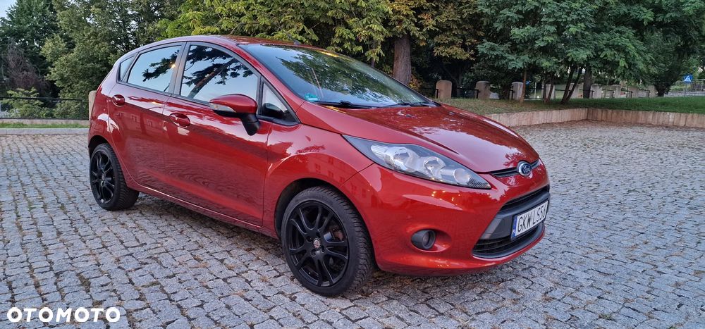 Ford Fiesta 1.25 Ambiente EU5 - 9
