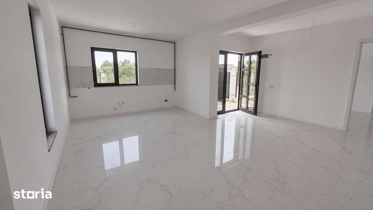 Casa in Pantelimon zona Rascoalei - Imagine principală: 2/9