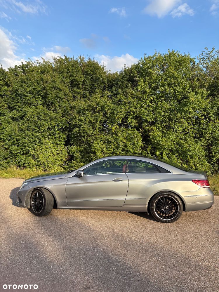 Mercedes-Benz Klasa E - 6