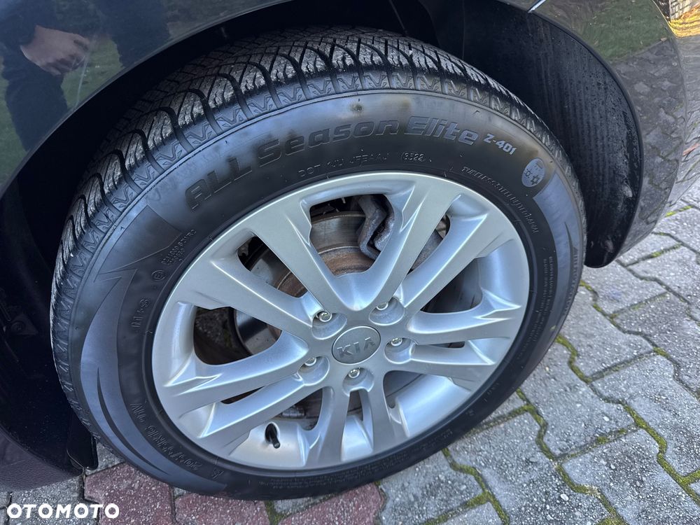 Kia Ceed 1.4 CVVT SW Fifa World Cup Edition - 36