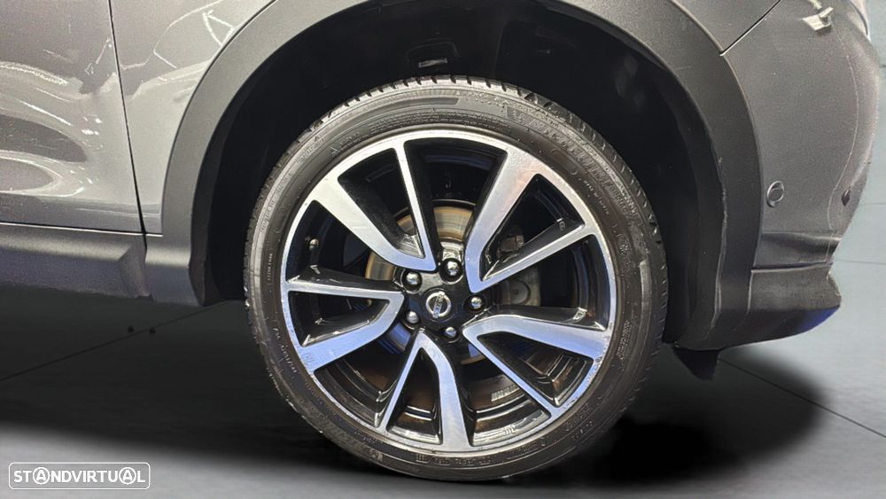 Nissan Qashqai 1.5 dCi TEKNA - 25