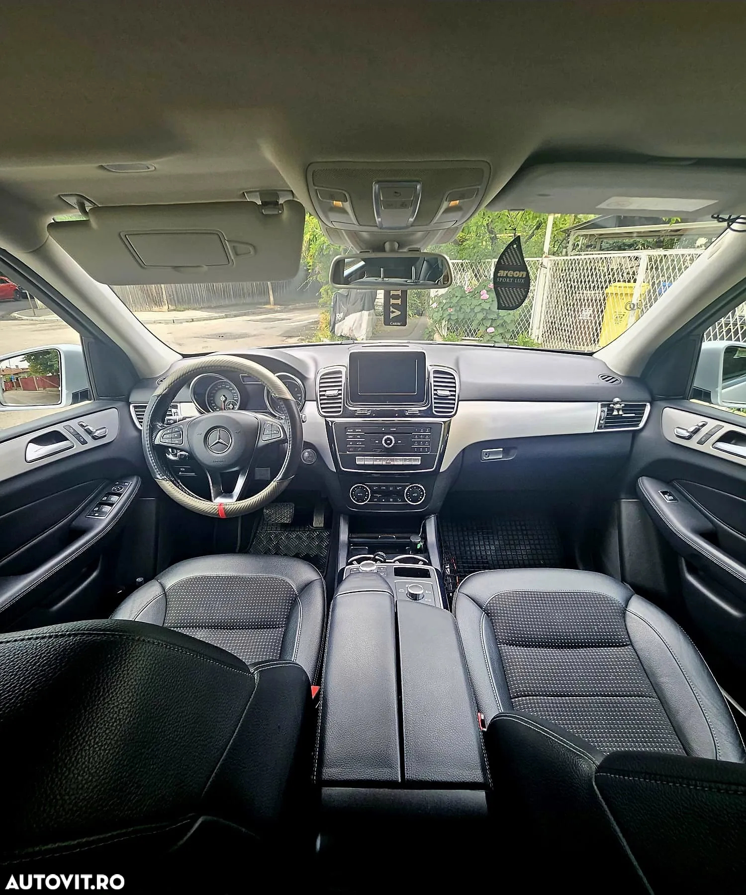Mercedes-Benz GLE 250 d 4MATIC - 17