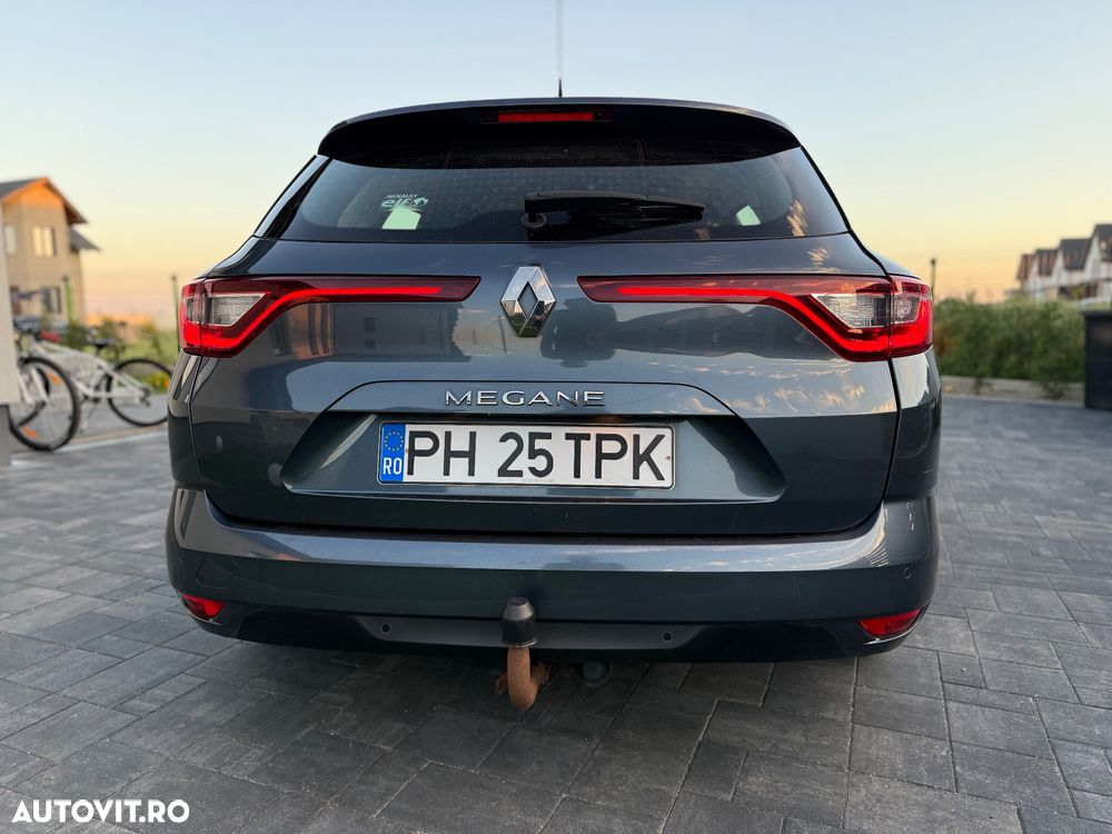Renault Megane BLUE dCi EDC Intens - 11