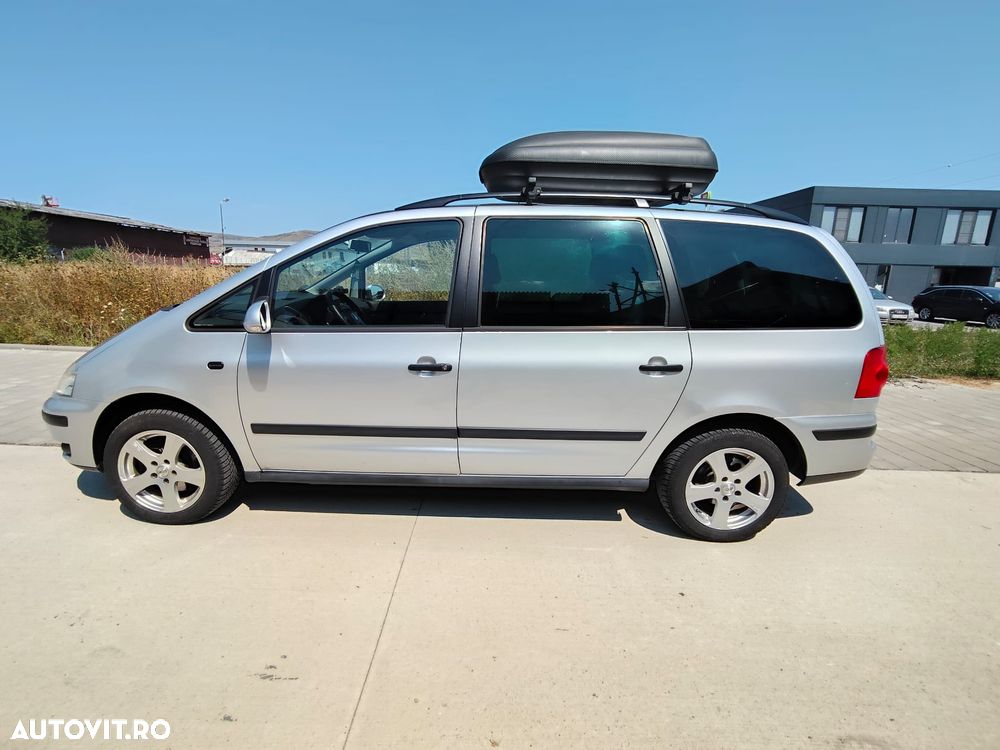 Volkswagen Sharan 2.0 TDI DPF Highline - 3