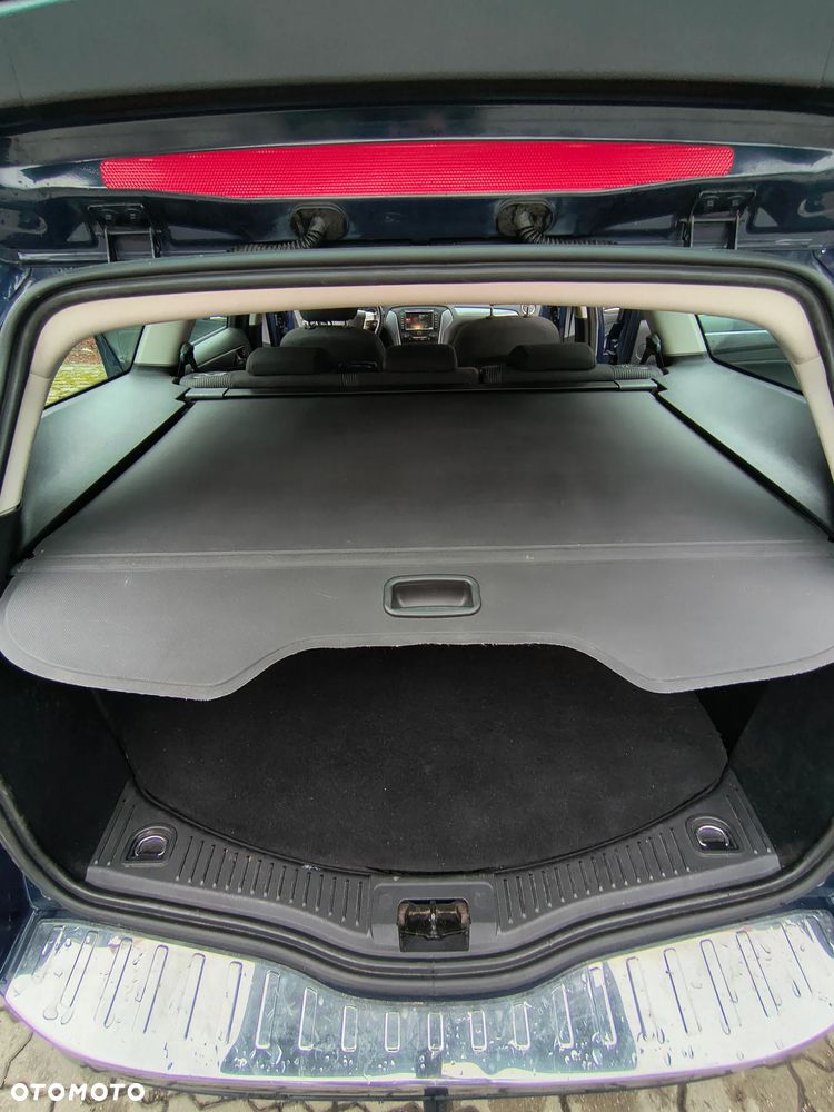 Ford Mondeo - 29
