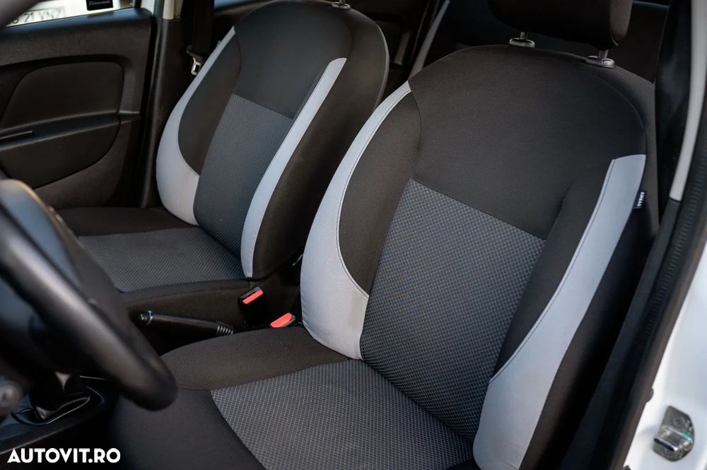 Dacia Logan 1.5 dCi Laureate - 14