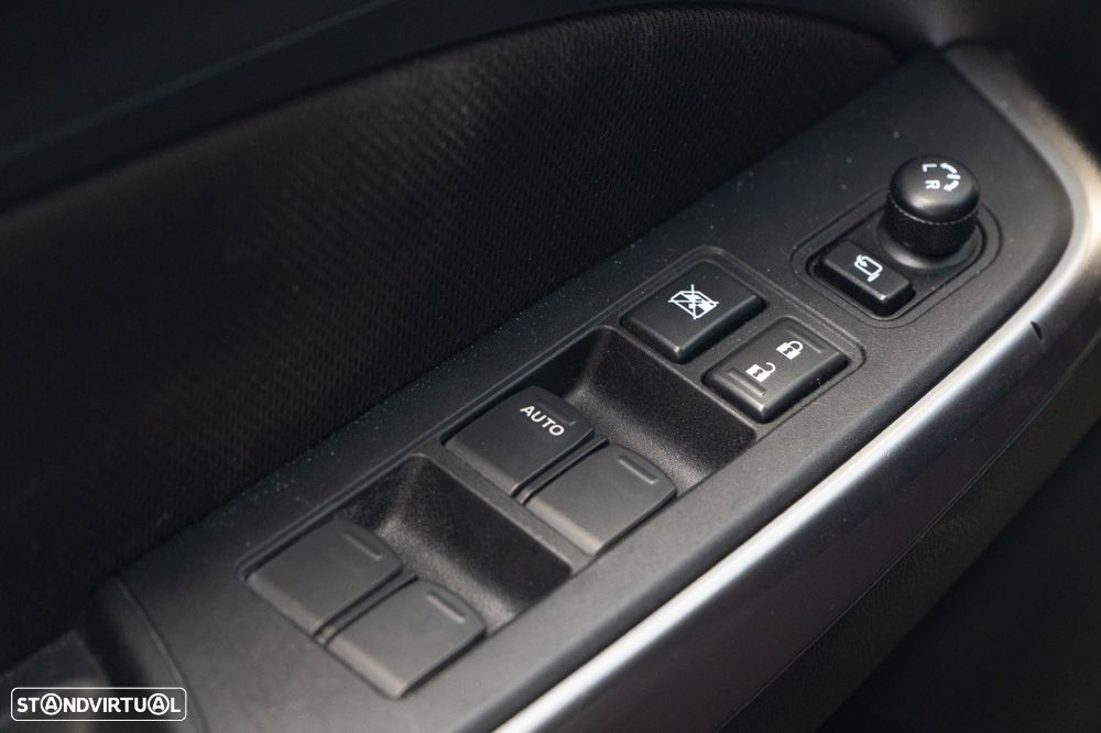 Suzuki Swift 1.2 Dualjet Hybrid Club - 17