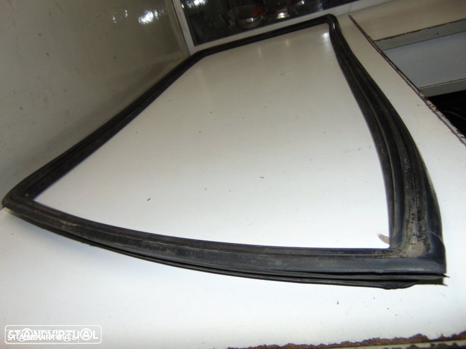 Peugeot 505 carro - borracha do vidro do óculo - 2