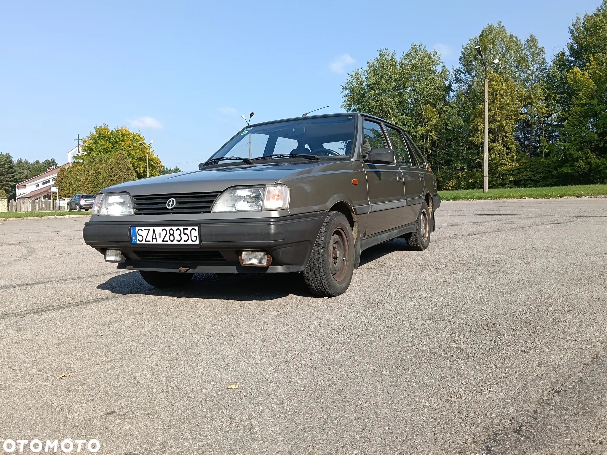 Polonez Caro - 1