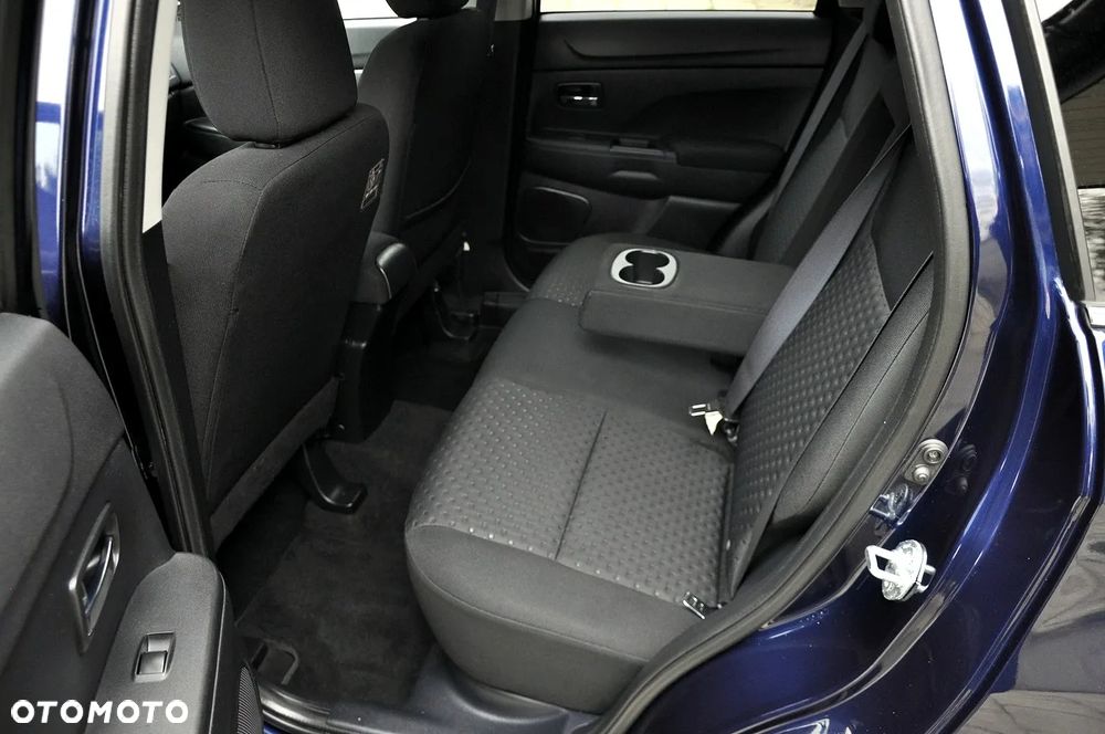 Mitsubishi ASX - 9