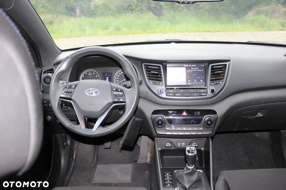 Hyundai Tucson - 25