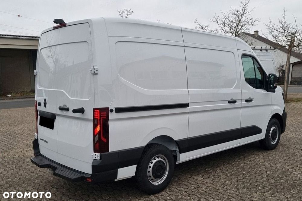 Renault Master dCi L2H2 Extra 2.0 150KM - 7