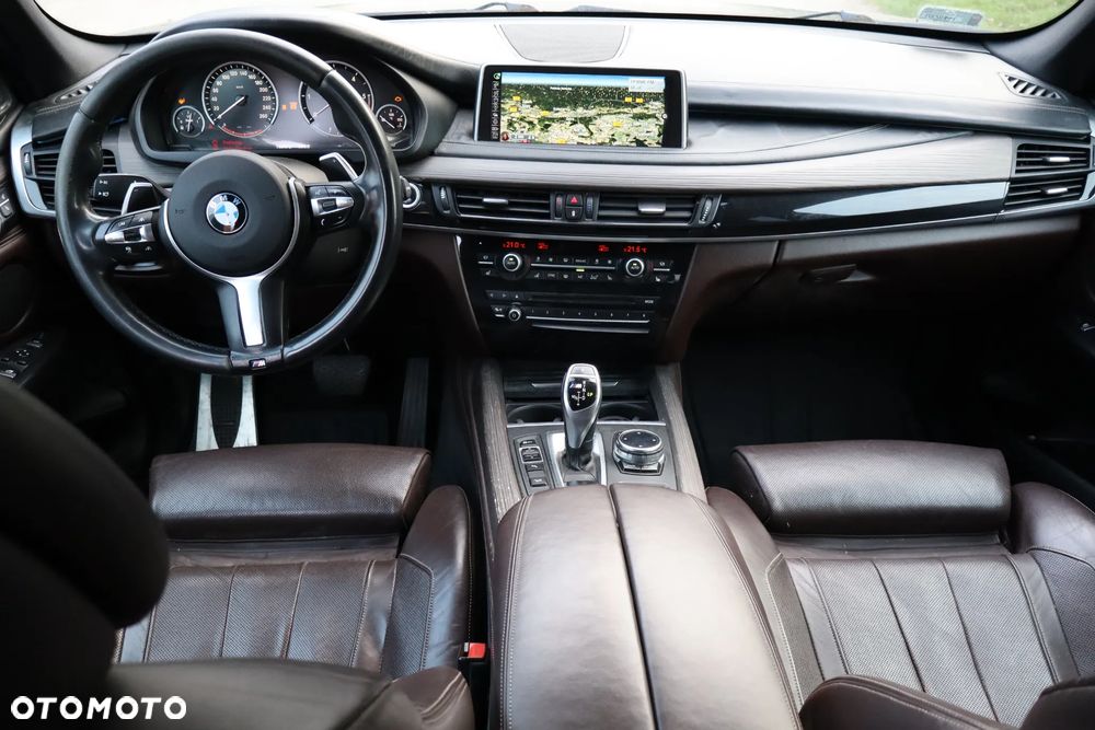 BMW X5 M M50d - 39