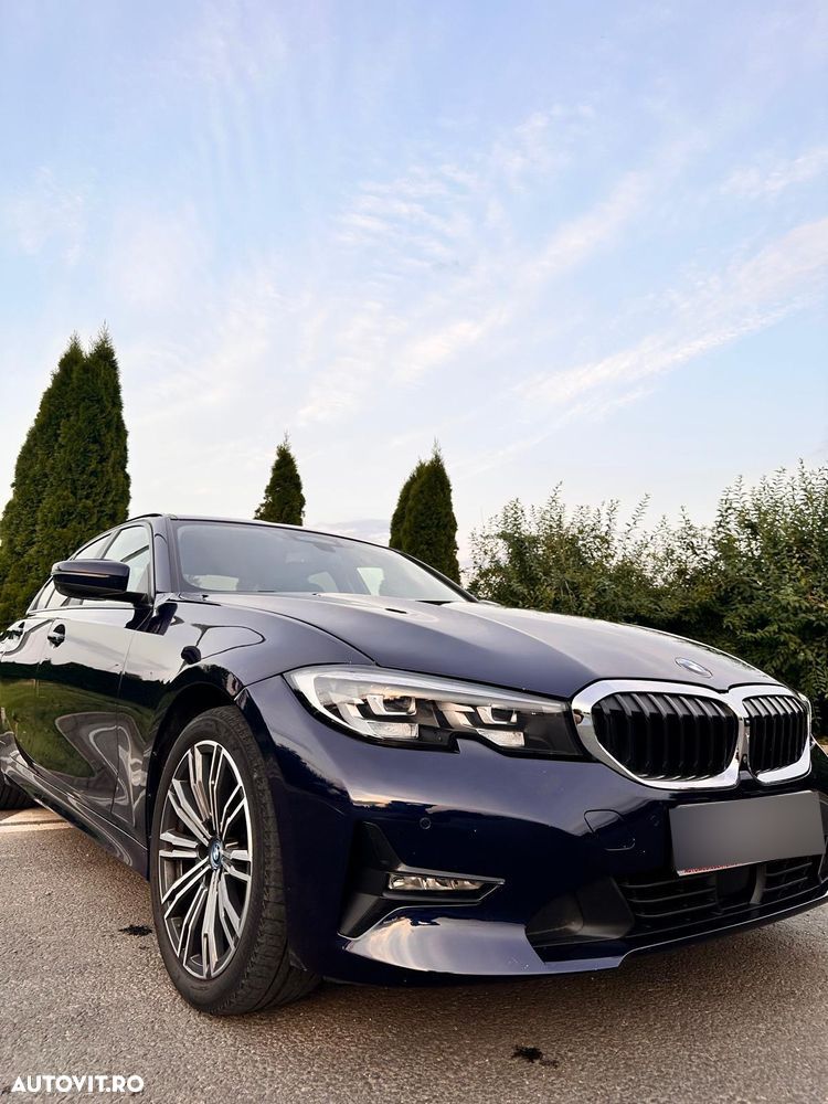 BMW Seria 3 318i Aut. Luxury Line - 7