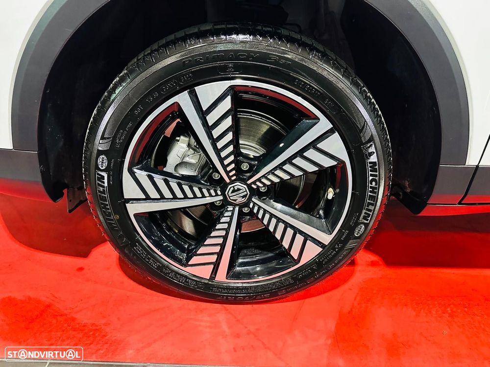 MG ZS EV Luxury - 19