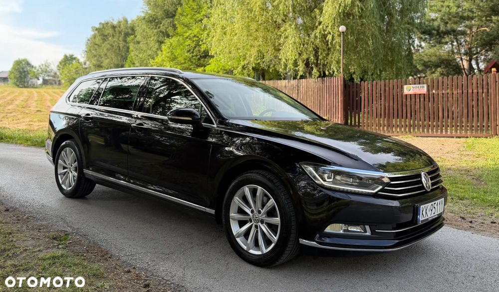 Volkswagen Passat 1.6 TDI SCR DSG - 5