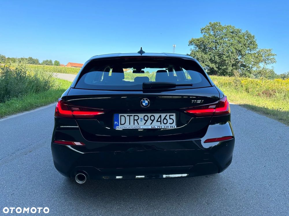 BMW Seria 1 118i - 11