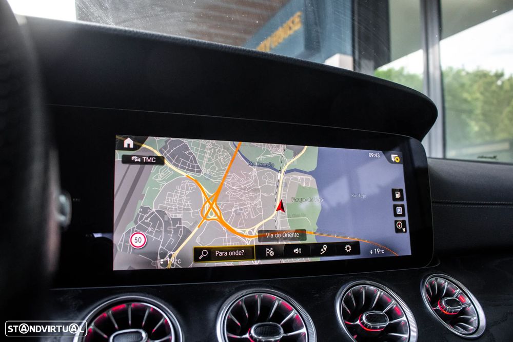 Mercedes-Benz E 220 d AMG Line Aut. - 42