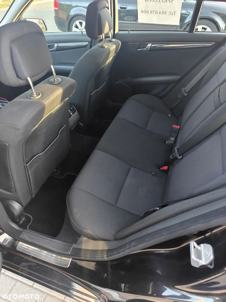 Mercedes-Benz Klasa C 200 CDI Edition - 12