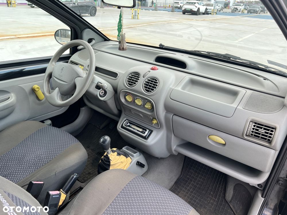 Renault Twingo - 10
