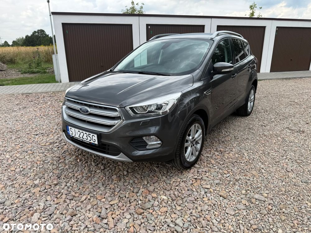 Ford Kuga 1.5 EcoBoost 2x4 Titanium - 2