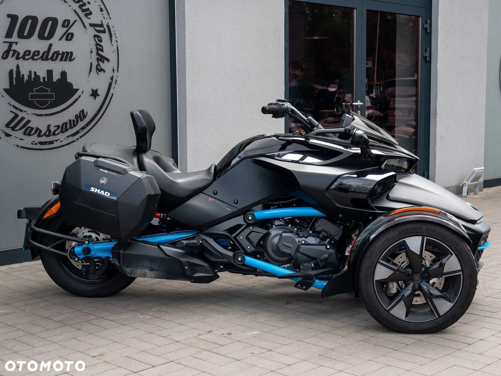 Can-Am Spyder - 6