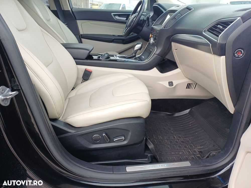 Ford Edge 2.0 TDCi Bi-Turbo 4x4 Titanium - 24