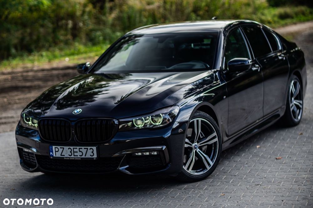 BMW Seria 7 2018 photo 2