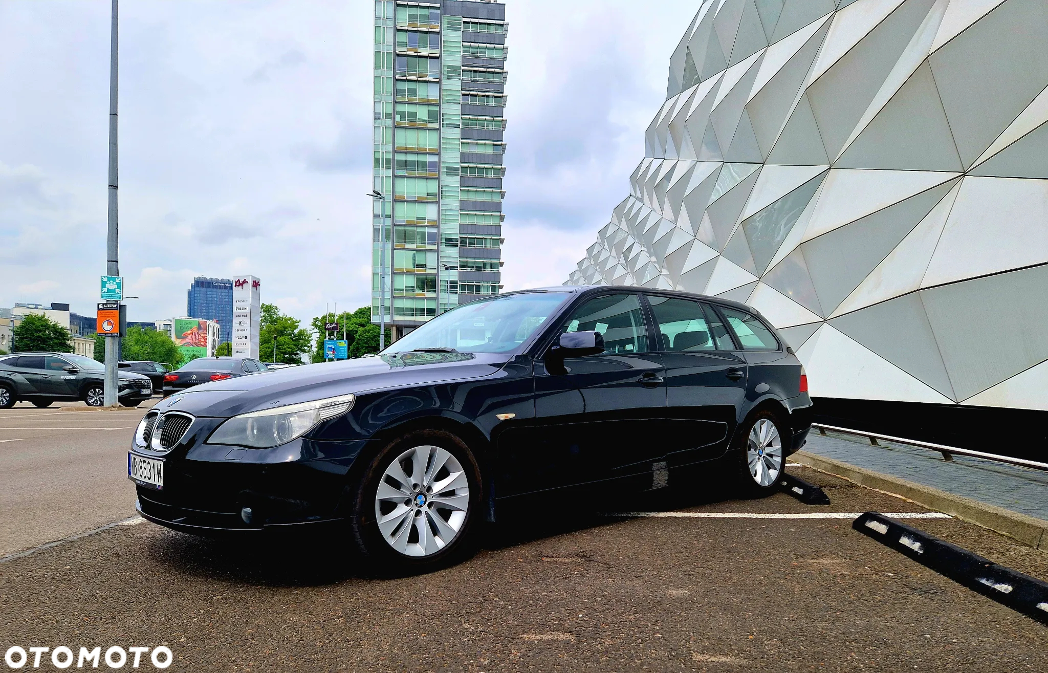 BMW Seria 5 545i - 10