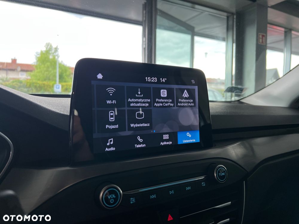 Ford Focus 1.0 EcoBoost Titanium Business - 30