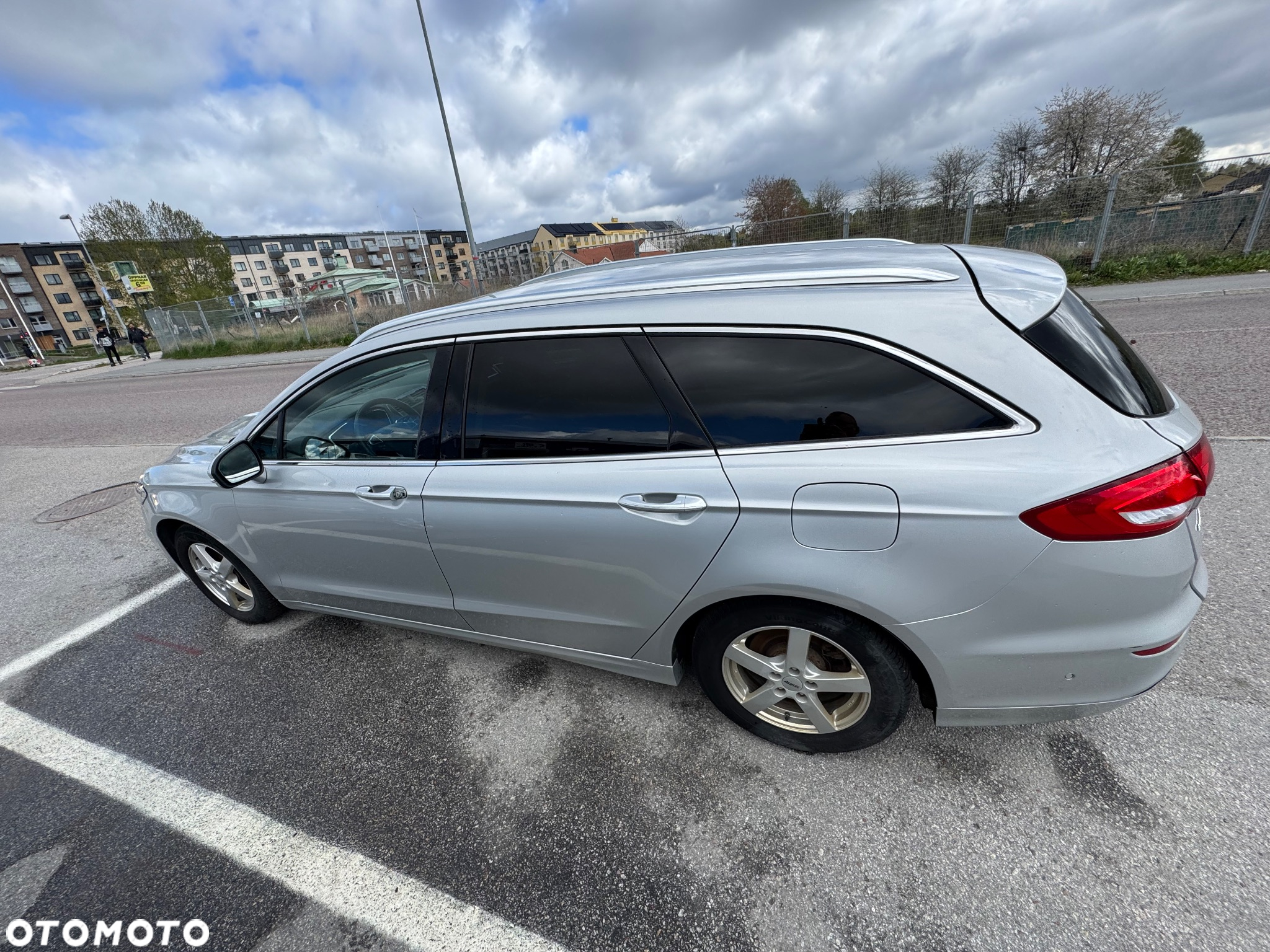 Ford Mondeo - 2