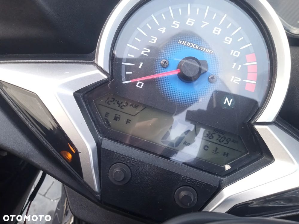 Honda CBR - 6