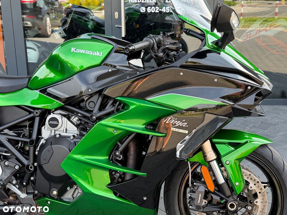 Kawasaki Ninja H2 SX - 8