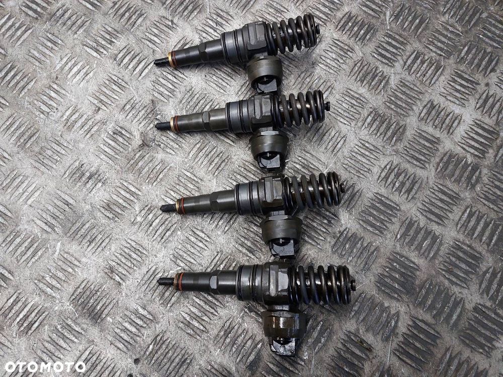 POMPOWTRYSKI KOMPLET VOLKSWAGEN PASSAT B6 1.9 TDI 038130073AG - 1