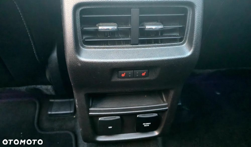 Ford Edge 2.0 TDCi Bi-Turbo 4x4 ST-LINE - 17