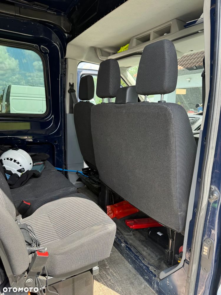 Ford Transit - 11