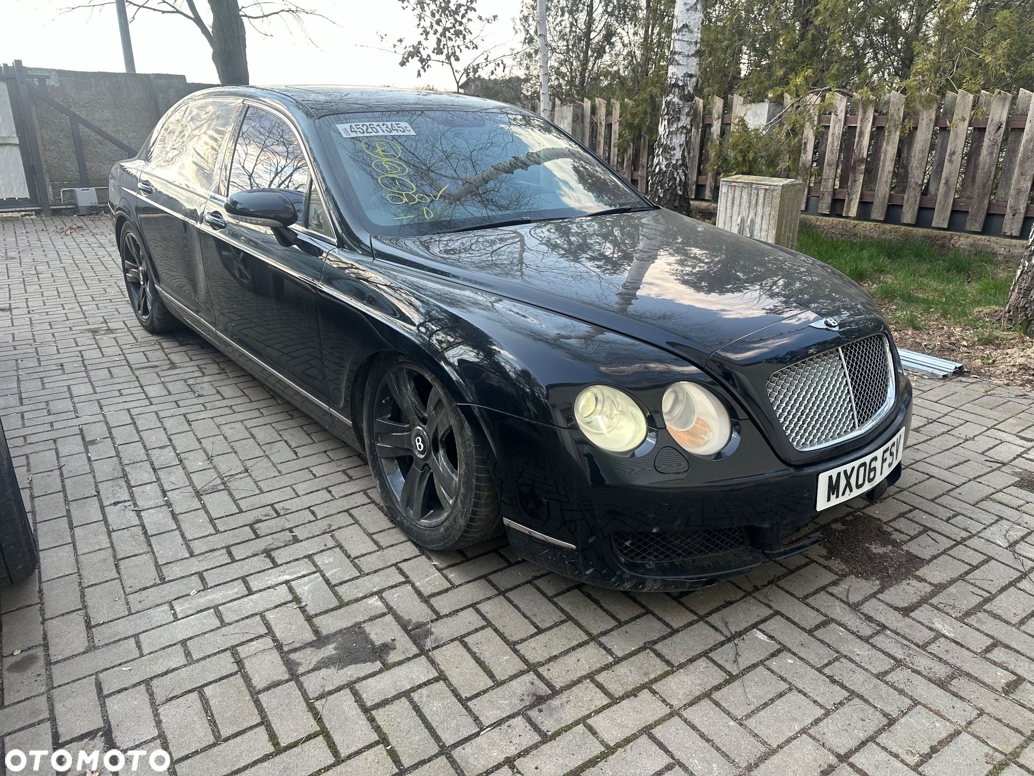 Bentley Flying Spur Continental - 1