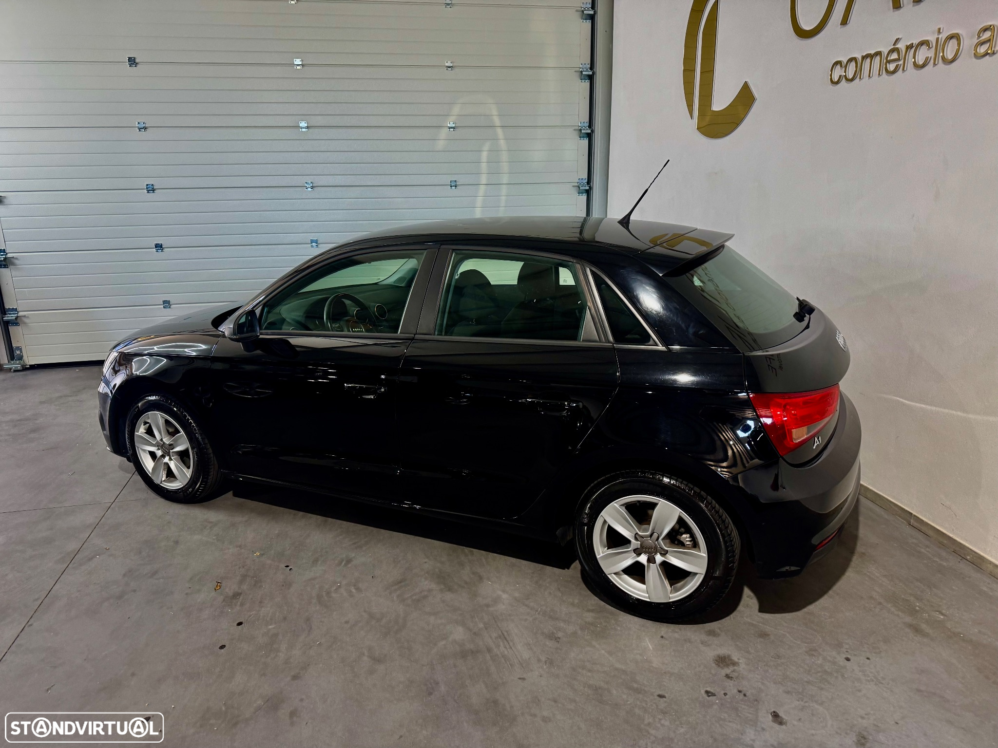 Audi A1 Sportback 1.4 TDI Design - 10