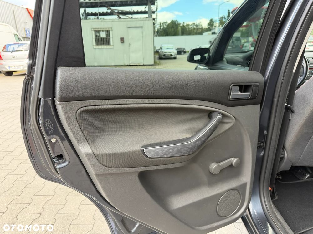 Ford Focus C-Max - 20