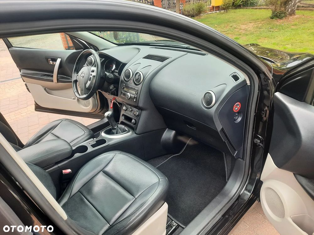Nissan Qashqai - 9