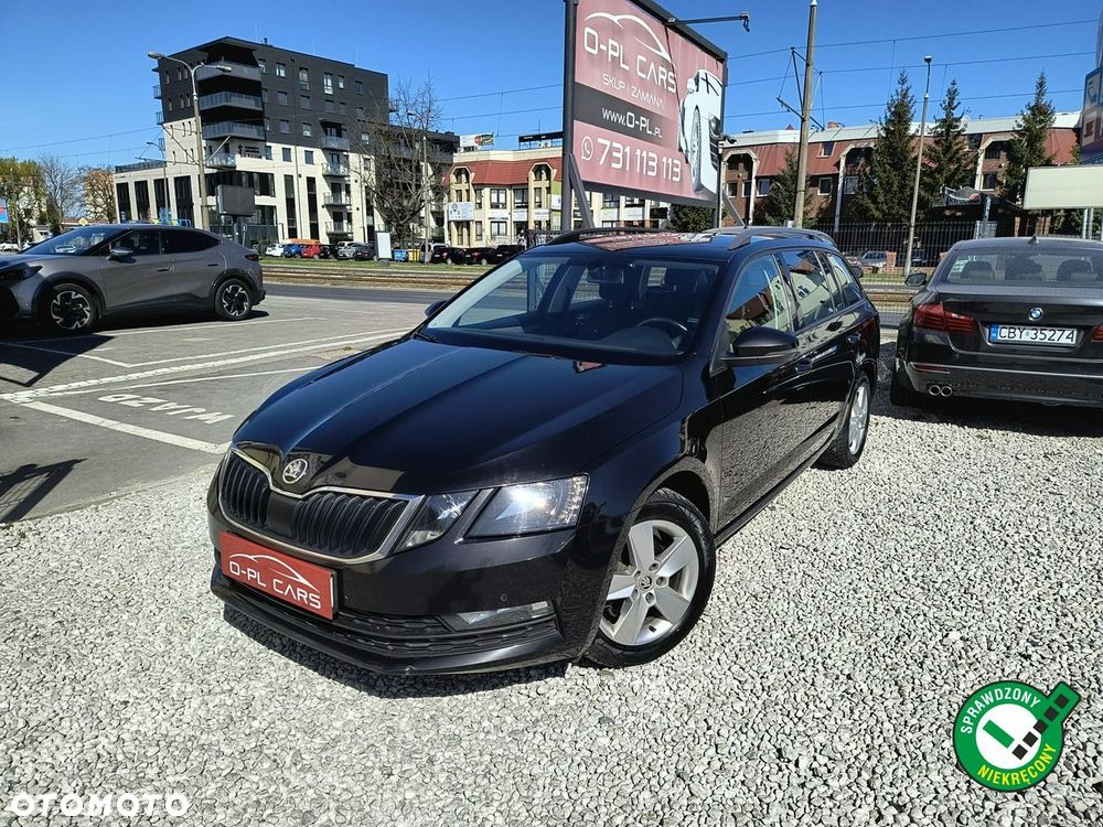 Skoda Octavia - 2