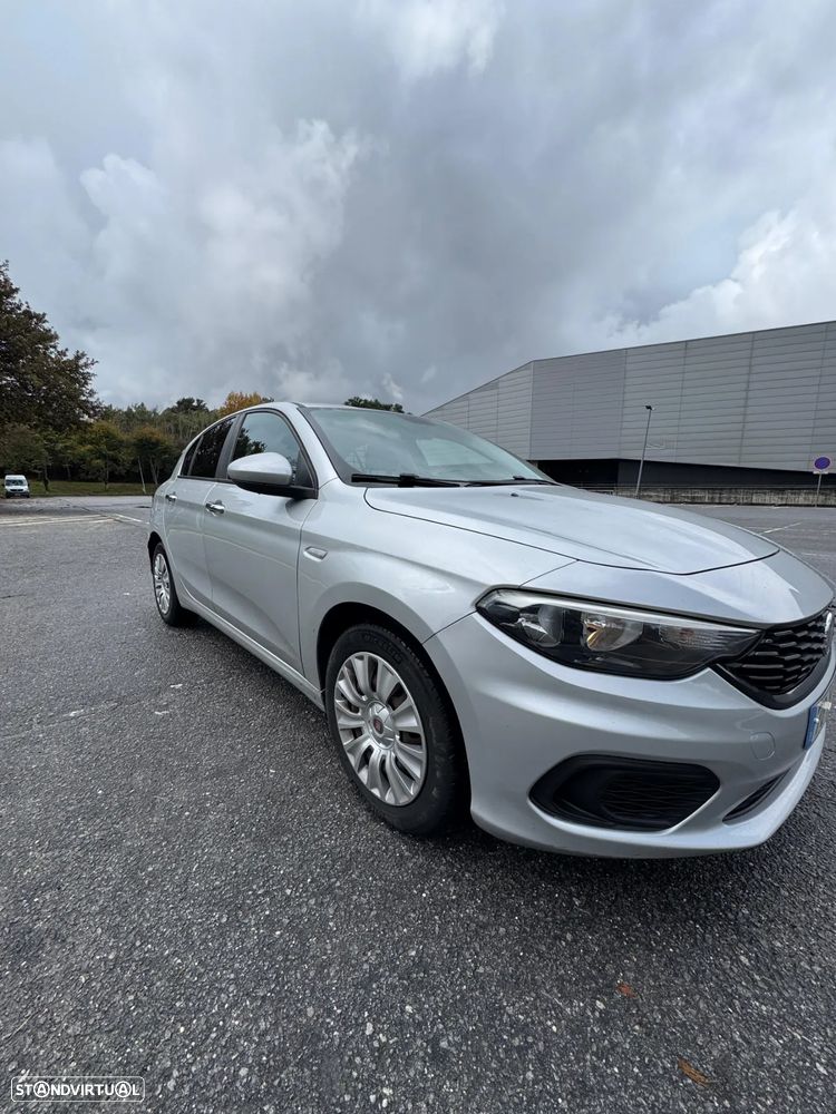 Fiat Tipo 1.3 M-Jet Easy - 1
