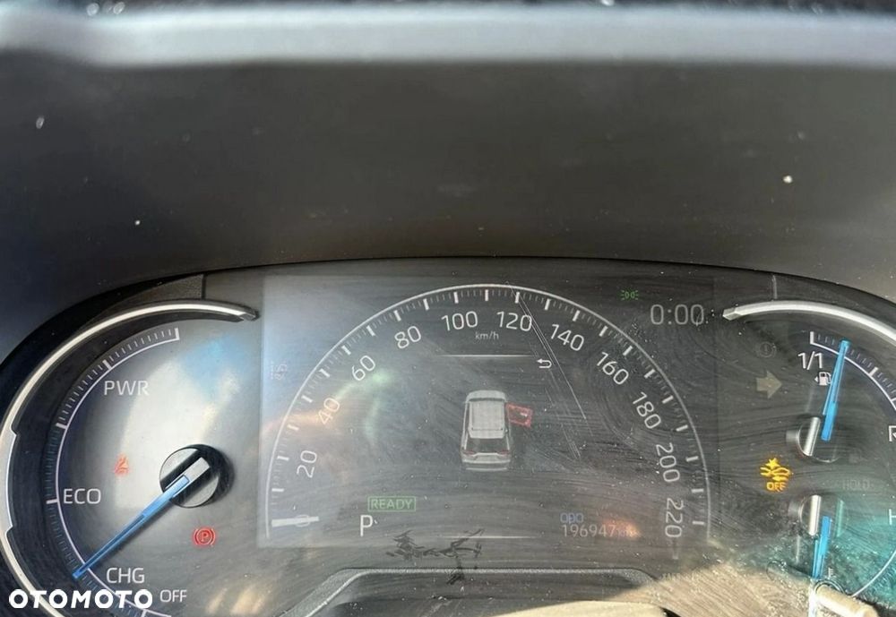 Toyota RAV4 - 16