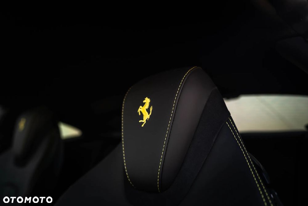 Ferrari Roma - 23
